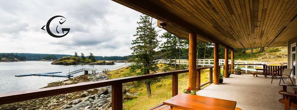 Gowlland Harbour Resort Heriot Bay Exterior photo